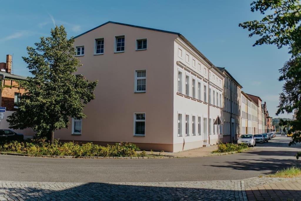 Charmante Ferienwohnung An Der Feingiesserei Spremberg Exterior foto